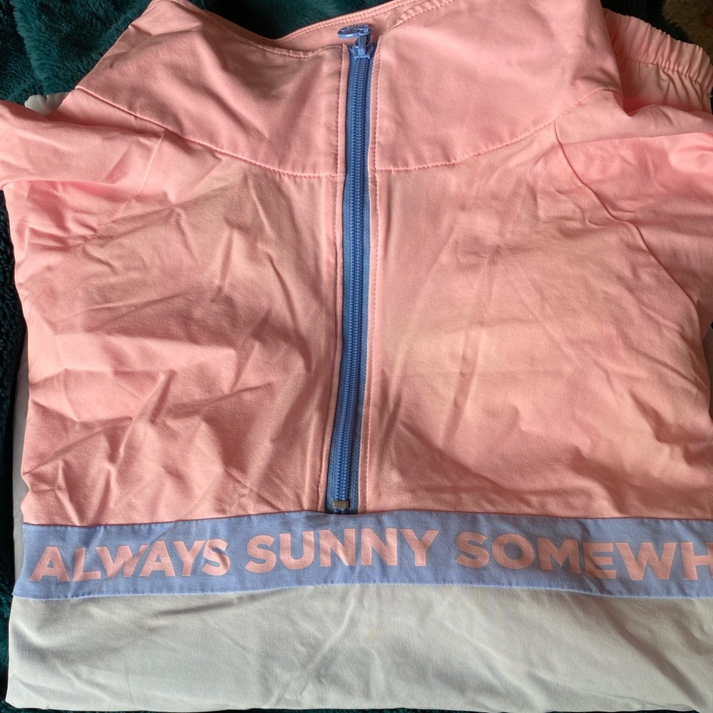 Lilly Pulitzer 1/4 zip pullover windbreaker poly/spandex elastic bottom